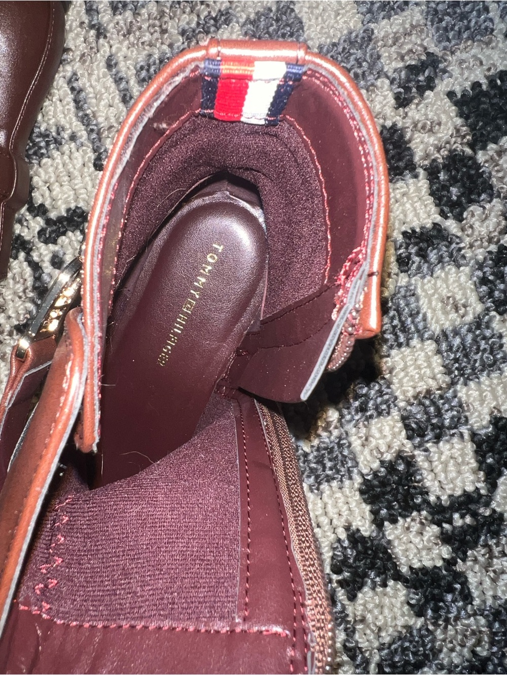 Tommy Hilfiger Brown Leather Ankle Booties with Buckle - Picture 4 of 5